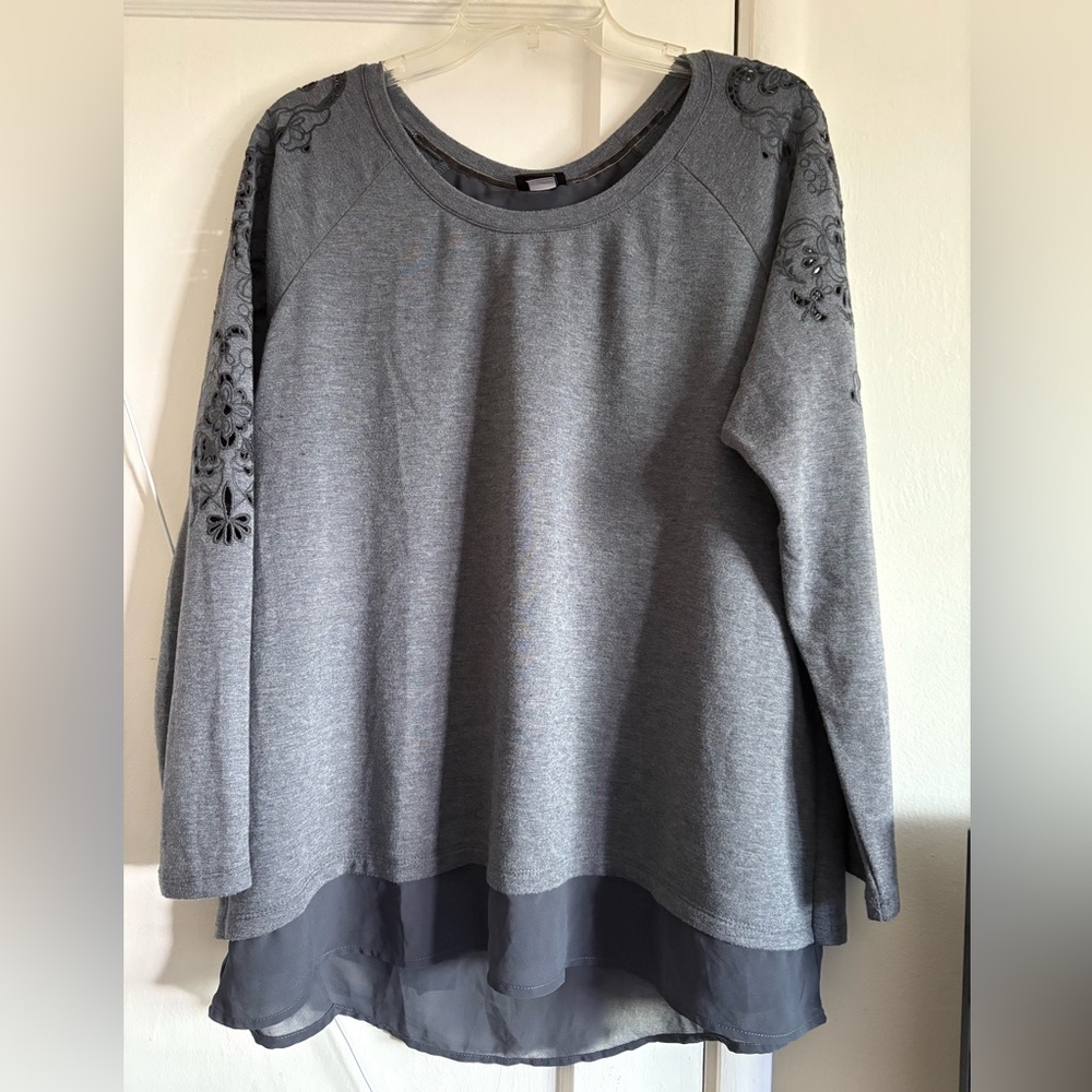 Torrid Gray Floral Embroidered Sweatshirt